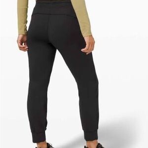 Lululemon ready to rulu joggers